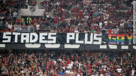 Nice supporters unfurled several banners at the game with Marseille.