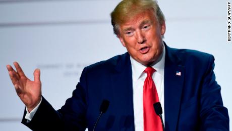 US Donald Trump gives a press conference with the French president  in Biarritz, south-west France on August 26, 2019, on the third day of the annual G7 Summit attended by the leaders of the world&#39;s seven richest democracies, Britain, Canada, France, Germany, Italy, Japan and the United States. (Photo by Bertrand GUAY / AFP)