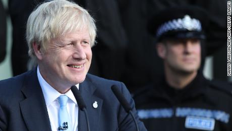 Britain&#39;s Prime Minister Boris Johnson gives a speech during a visit with the police in West Yorkshire, northern England, on September 5, 2019. - UK Prime Minister Boris Johnson called Thursday for an early election after a flurry of parliamentary votes tore up his hardline Brexit strategy and left him without a majority. Johnson was on a campaign footing on September 5 as he launched a national effort to recruit 20,000 police officers in Yorkshire in northern England. (Photo by Danny Lawson / POOL / AFP)        (Photo credit should read DANNY LAWSON/AFP/Getty Images)