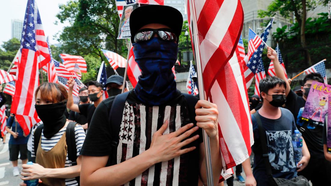 Hong Kong protesters march to US consulate - CNN Video