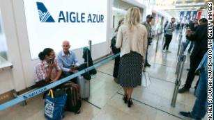 aigle azur hand luggage