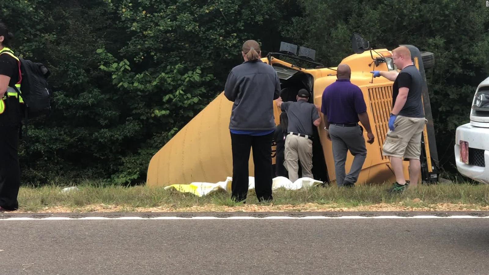 Mississippi bus crash Driver killed and seven children hurt CNN