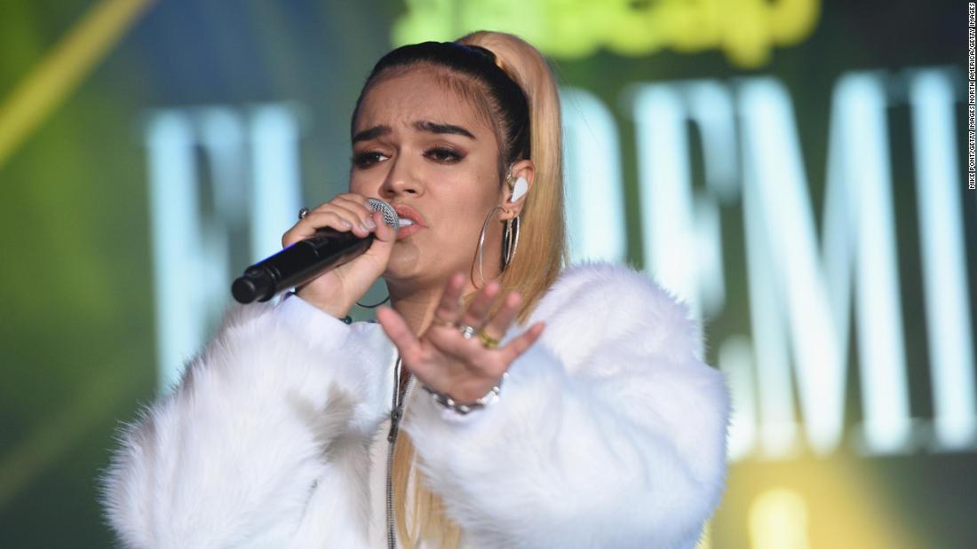 La música de Karol G llega al cine - CNN Video