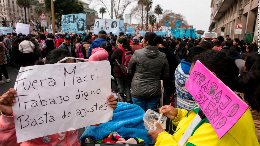 Crisis y descontento en las calles por crisis económica en Argentina
