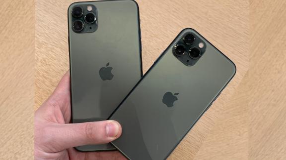 Walmart Is Taking 50 Off The Iphone 11 11 Pro And 11 Pro Max