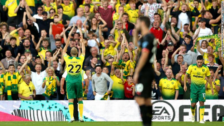 Norwich top scorer Teemu Pukki celebrates after scoring his team&#39;s third goal against City.