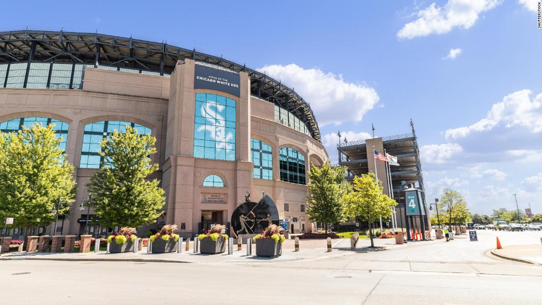 112-year-old fan attends his first White Sox game - Chicago Sun-Times