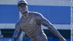 The Clemente Effect': Documenting Roberto Clemente's Legacy 40