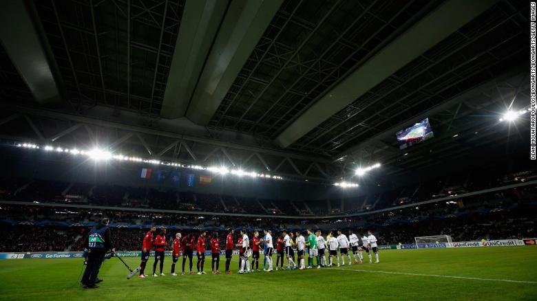 Lille and Valencia also faced off in the 2012 Champions League group stages.