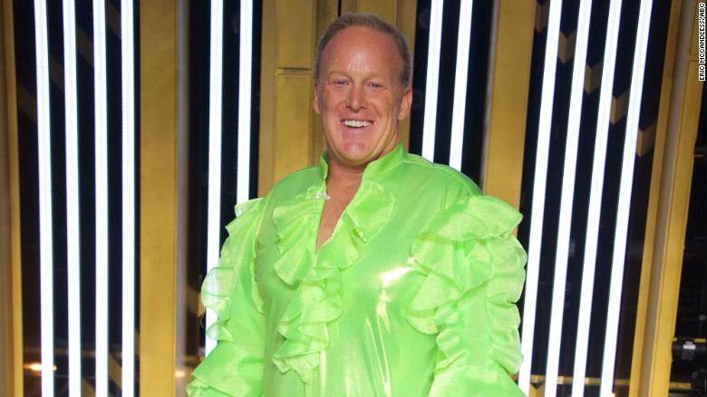 See Sean Spicer's debut on 'Dancing with the Stars'