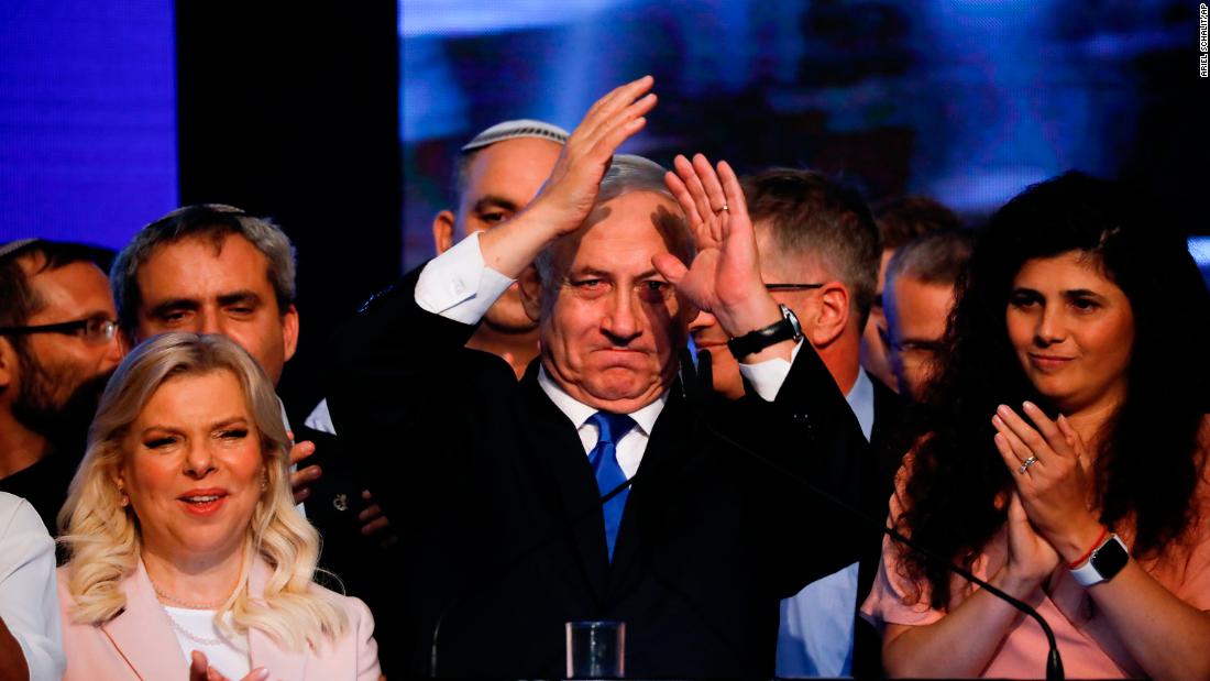 Israeli Prime Minister Benjamin Netanyahu thanks supporters at party headquarters in Tel Aviv on Wednesday.