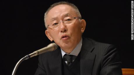 Tadashi Yanai wants a woman to succeed him as CEO of Fast Retailing. 