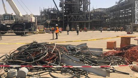 CNN&#39;s Nic Robertson visited the oil facility in Khurais on Friday,  to see the extent of the damage the attack caused. 