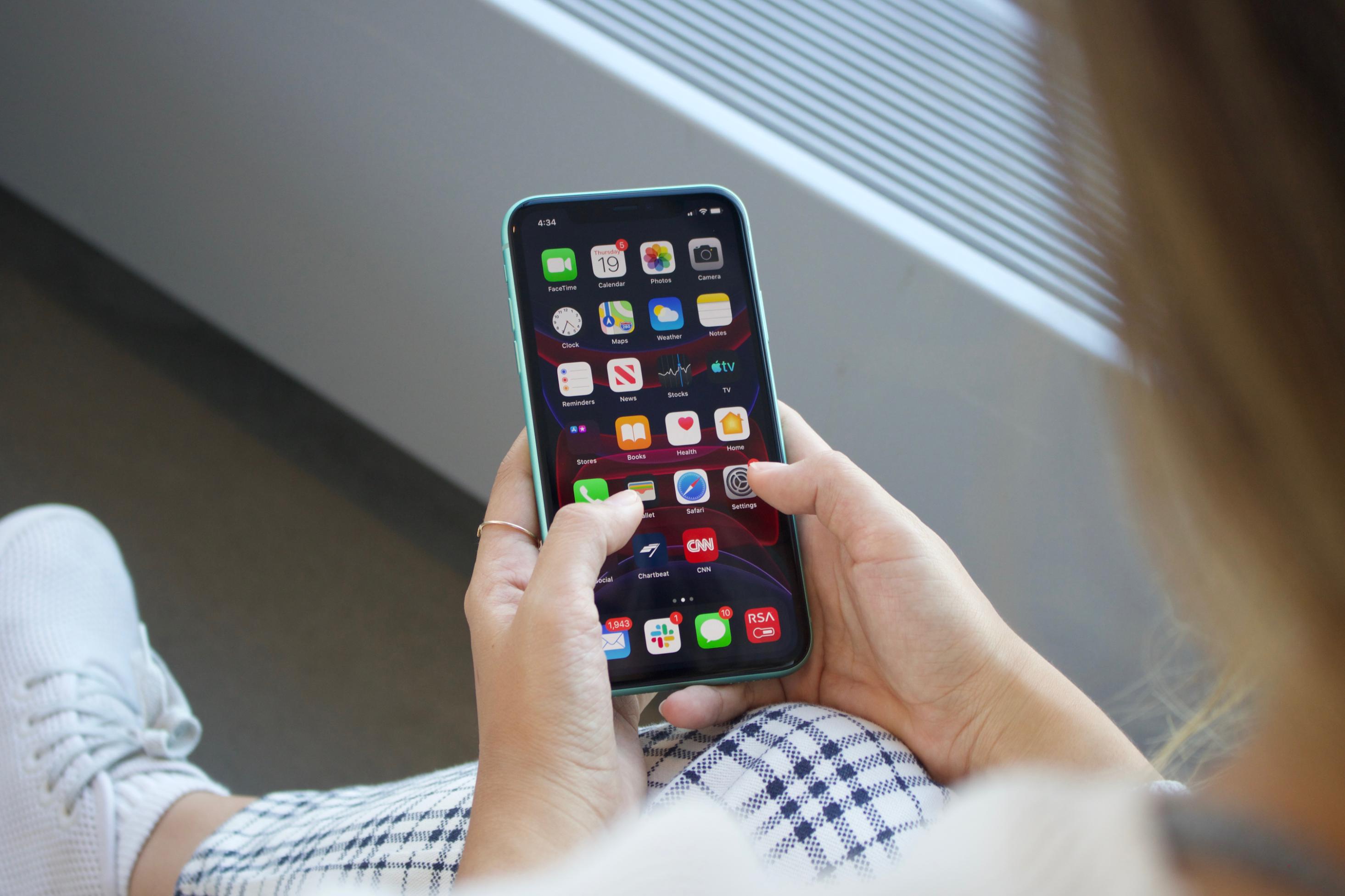 Apple Iphone 11 Review Cnn Underscored