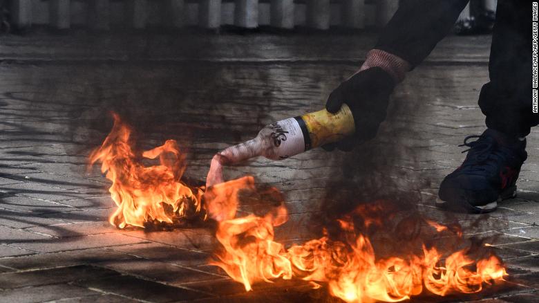 Hong Kong protests continue for 15th straight week 