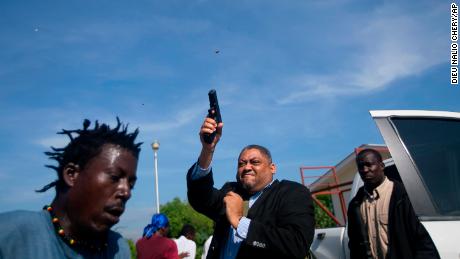Photojournalist shot outside Haitian senate 
