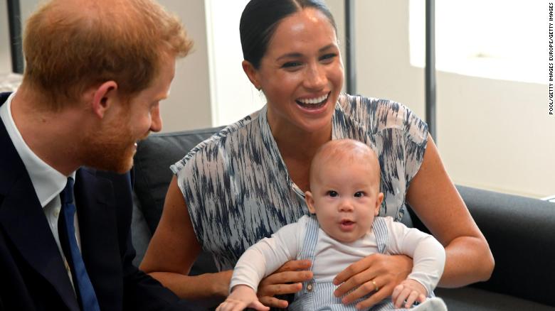 Meghan, Harry and baby Archie release their first ...