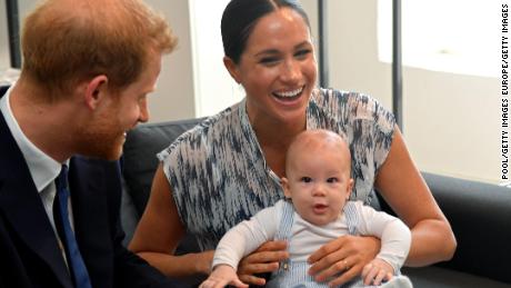 CAPE TOWN, SOUTH AFRICA - SEPTEMBER 25: Prince Harry, Duke of Sussex, Meghan, Duchess of Sussex and their baby son Archie Mountbatten-Windsor meet Archbishop Desmond Tutu and his daughter Thandeka Tutu-Gxashe at the Desmond &amp; Leah Tutu Legacy Foundation during their royal tour of South Africa on September 25, 2019 in Cape Town, South Africa. (Photo by Toby Melville - Pool/Getty Images)