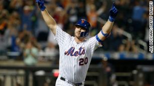 Pete Alonso REPEATS As Home Run Derby Champion