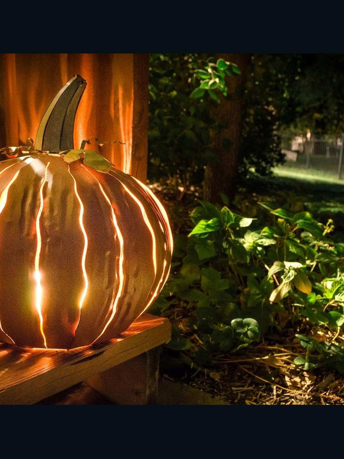 standing halloween decorations