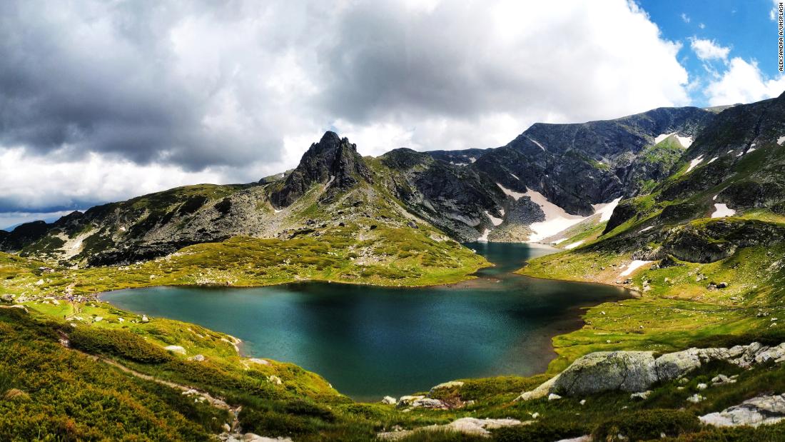 Visit Rila Mountains and The Seven Rila Lakes from Sofia 