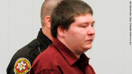 Kim Kardashian West tweets support for &#39;Making a Murderer&#39; subject Brendan Dassey