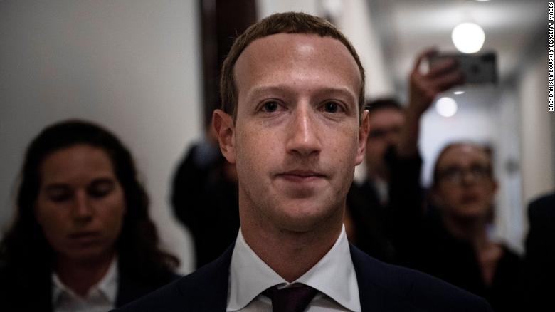 #DeleteFacebook se vuelve viral por encuentros de Zuckerberg con conservadores