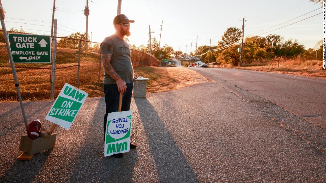 The GM strike is costing the company 90 million a day CNN