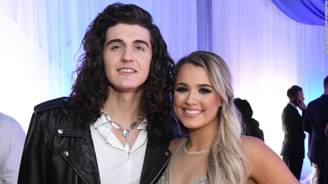 Cade Foehner and Gabby Barrett are now married. 