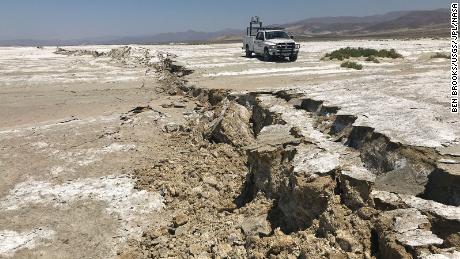 When it comes to earthquakes, size matters but so does the terrain