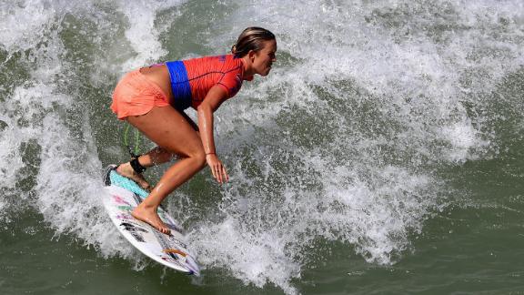 bethany hamilton unstoppable online