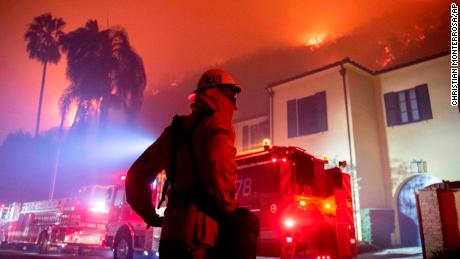 A wildfire is getting close to the Getty Museum. Here's why they're not moving the art