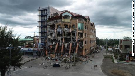 A damaged building after a 6.5-magnitude earthquake hit Kidapawan town, north Cotabato province, on the southern island of Mindanao on October 31, 2019. 