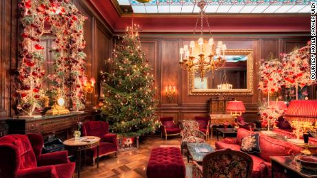15 hotels that go all-out for Christmas