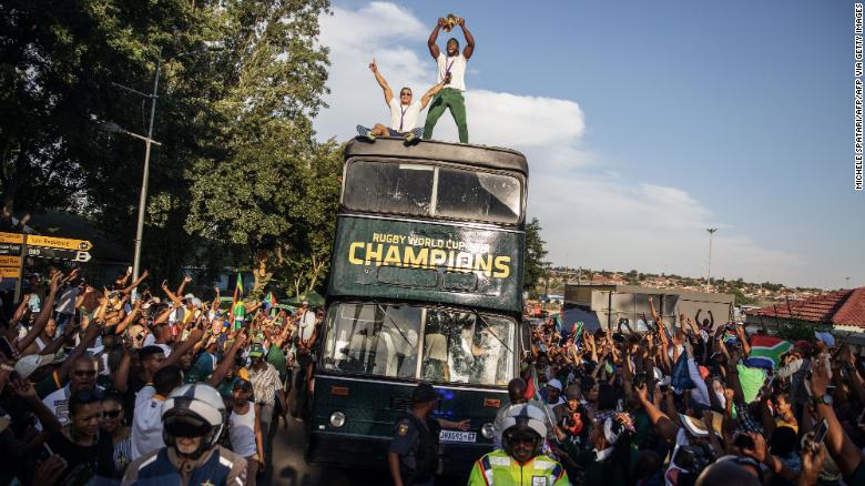 Springboks take Rugby World Cup trophy on tour