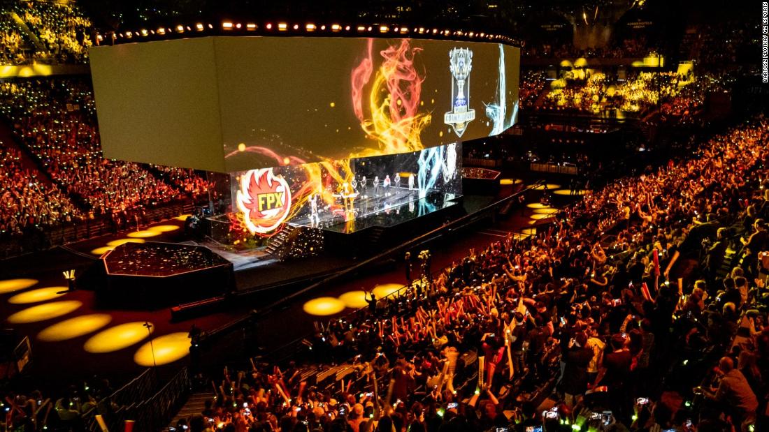 League of Legends Worlds Finale 2019 at Paris AccorHotels Arena 