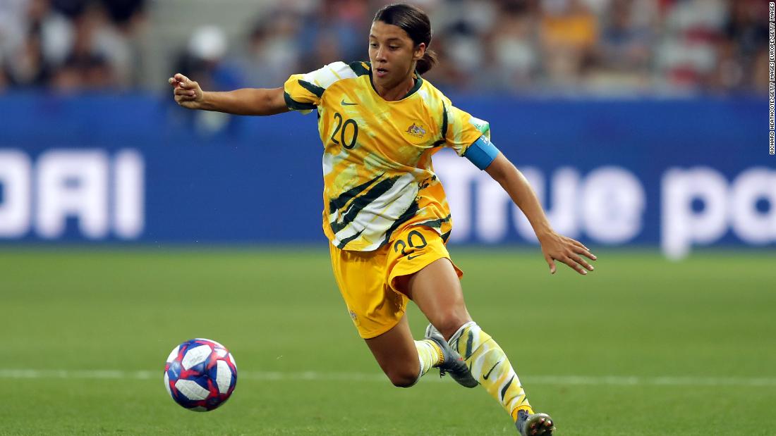 Sam Kerr: Chelsea striker on doing the unthinkable & predicting 'worldies'  - BBC Sport