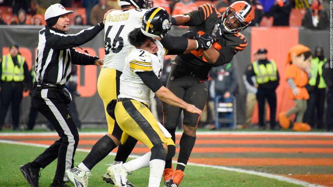 Myles Garrett Daps Up Mason Rudolph After Game, Helmet Attack Forgiven?!