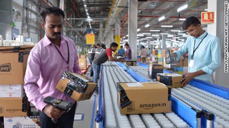 India&#39;s top online retailers are on a mission to increase the amount of recycled material in their packaging. (Manjunath Kiran/AFP/Getty Images)