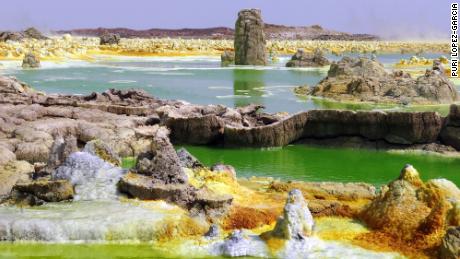 Ethiopia&#39;s geothermal field Dallol is full of acidic, salty and hot ponds that don&#39;t allow life to form. 