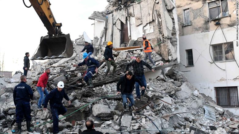 Albania Earthquake At Least 23 People Killed In 6 4 Magnitude
