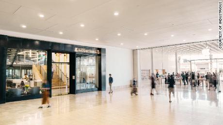 Here&#39;s how malls with dead stores are finding new tenants