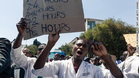 Poor conditions in hospitals is causing &#39;silent genocide&#39;, Zimbabwe medics on strike say