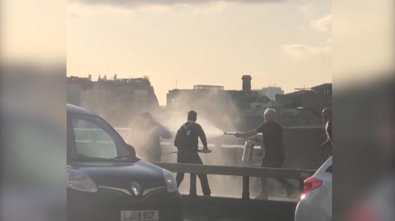 Watch bystanders tackle London terror attacker