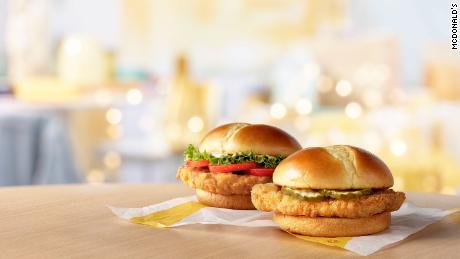 McDonald&#39;s is testing out two crispy chicken sandwiches in Knoxville and Houston. 