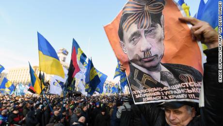 Ukrainians fear president will accept peace on Putin&#39;s terms, as questions swirl over US support