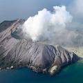04B white island volcano eruption 1209