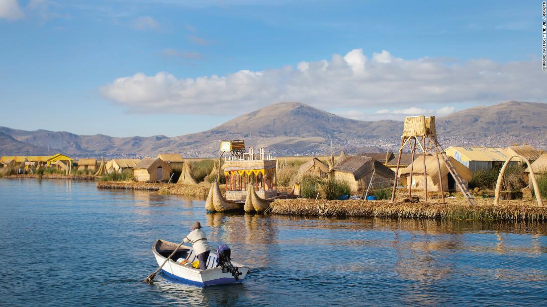 Resultado de imagem para The Ma’dan people in Iraq weave buildings and floating islands from reeds. Photograph: Esme Allen/TSPL