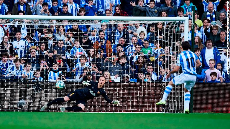 Mikel Oyarzabal puts Real Sociedad ahead from the penalty spot.