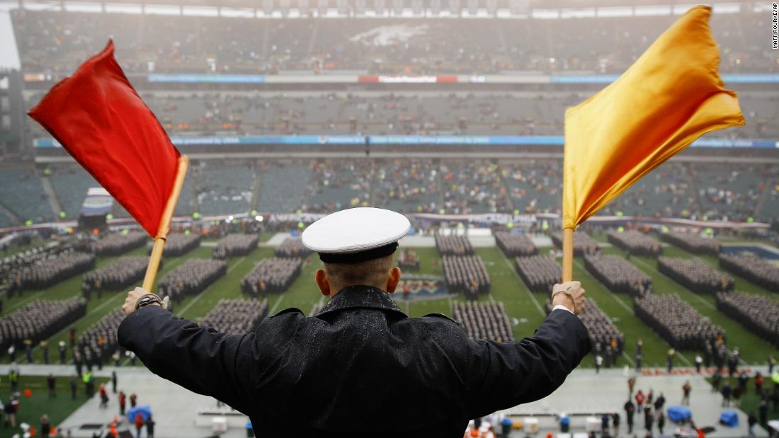 Black Knights Squeak Past Midshipmen in Army-Navy Game > Joint Chiefs of  Staff > News Display